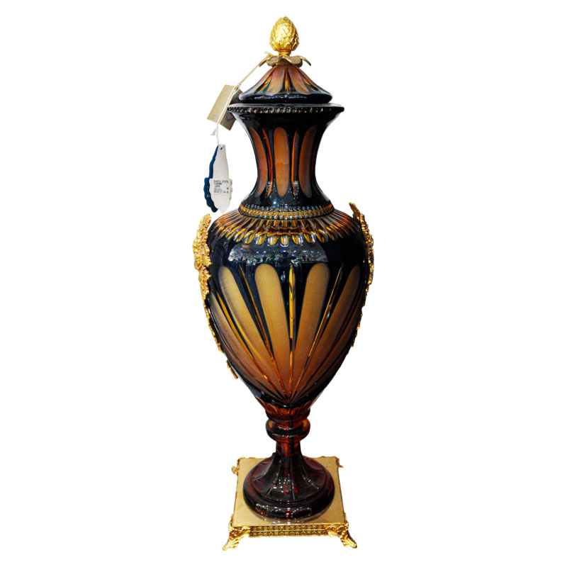Crystal vase designed with onyx and Gold