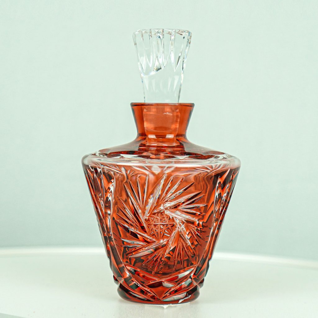 Buy Diamond Shaped Perfume Bottle In Dubai